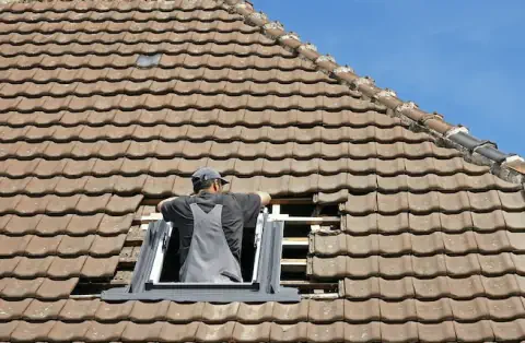 Pose de velux - Sainte-Marie-Cappel
